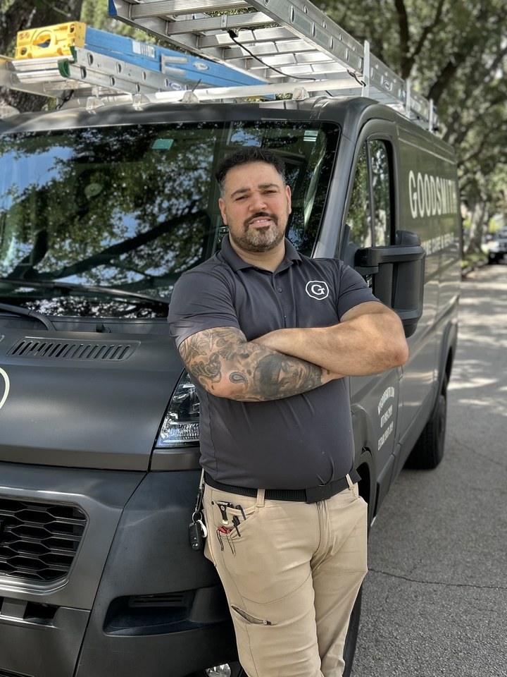 Ronys, Goodsmith handyman
